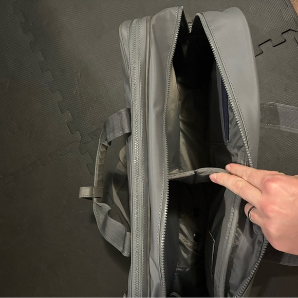 Stitch Golf Travel Bag - Picture 5 of 9